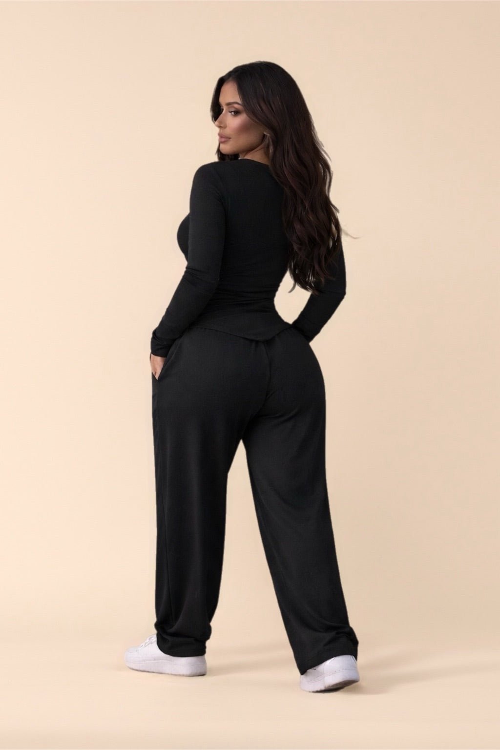 Ensemble Deux Pièces – Haut Gainant (version ouvert) & Pantalon Fluide